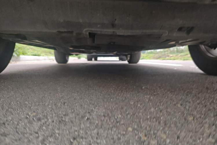 Used Haval M6 2017 1.5T Automatic Two-Wheel Drive Elite Model Chassis Front