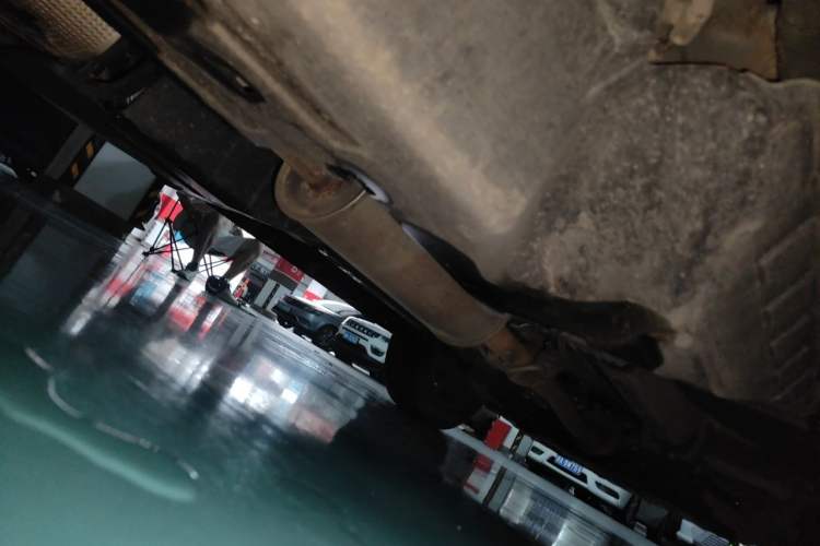 Used Haval M6 2017 1.5T Automatic Two-Wheel Drive Elite Model Chassis Rear Right