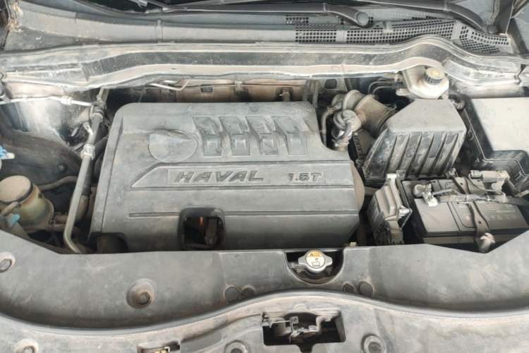 Used Haval M6 2017 1.5T Automatic Two-Wheel Drive Elite Model Engine Bay