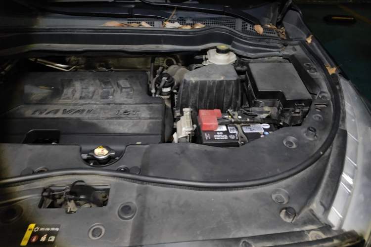 Used Haval M6 2017 1.5T Automatic Two-Wheel Drive Elite Model Engine Bay Left