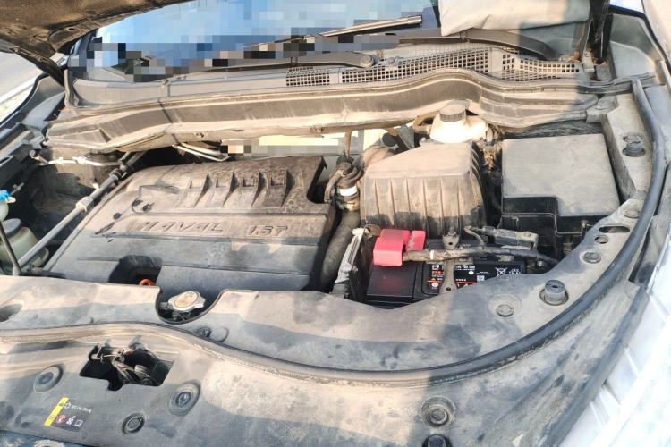 Used Haval M6 2017 1.5T Automatic Two-Wheel Drive Elite Model Engine Bay Left
