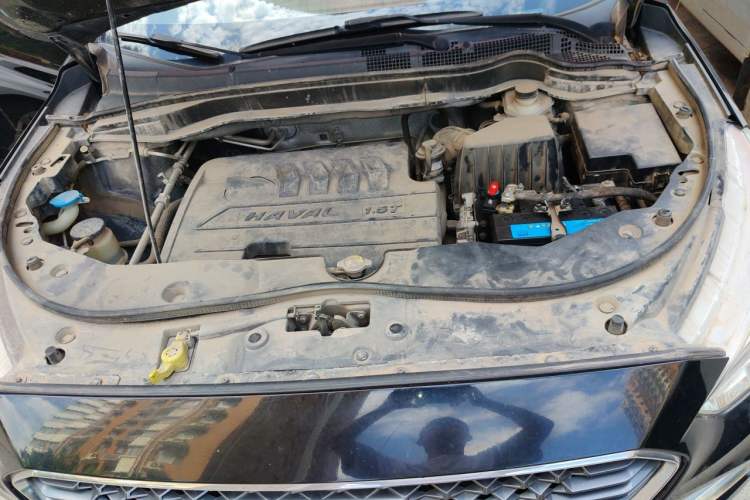 Used Haval M6 2017 1.5T Manual Two-Wheel Drive Elite Model Engine Bay