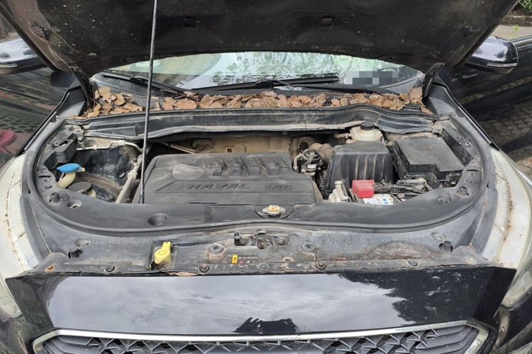 Used Haval M6 2017 1.5T Automatic Two-Wheel Drive Elite Model Engine Bay