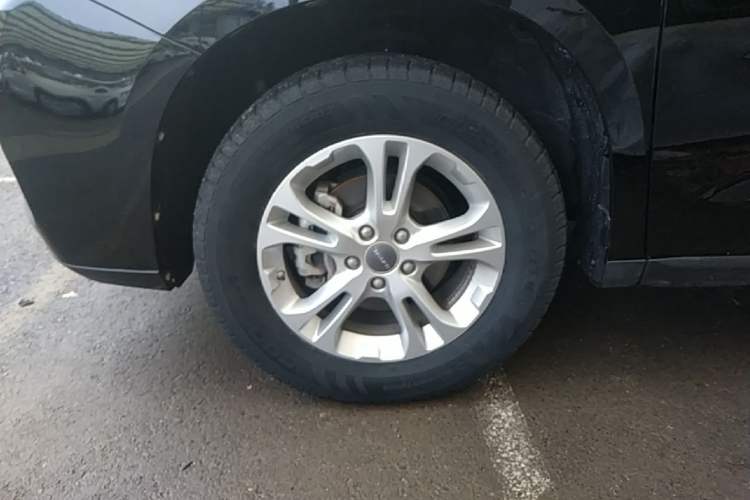 Used Haval M6 2017 1.5T Automatic Two-Wheel Drive Elite Model Exterior 4