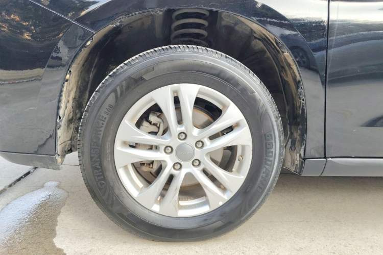 Used Haval M6 2017 1.5T Automatic Two-Wheel Drive Elite Model Exterior 6