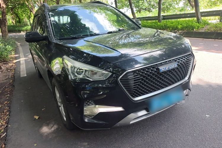 Used Haval M6 2017 1.5T Automatic Two-Wheel Drive Elite Model Front Right 45 Deg
