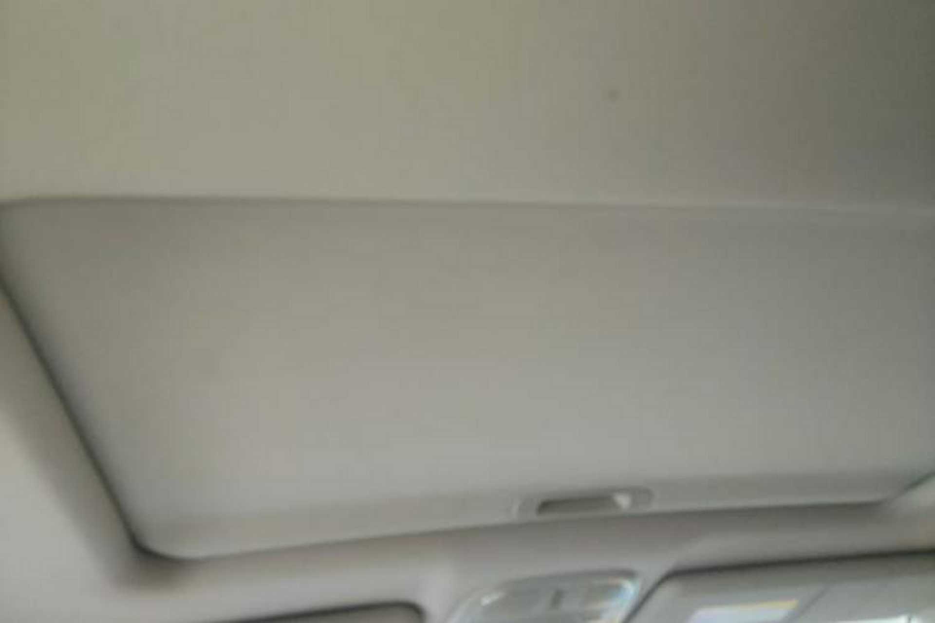 Used Haval M6 2017 1.5T Automatic Two-Wheel Drive Elite Model Headliner