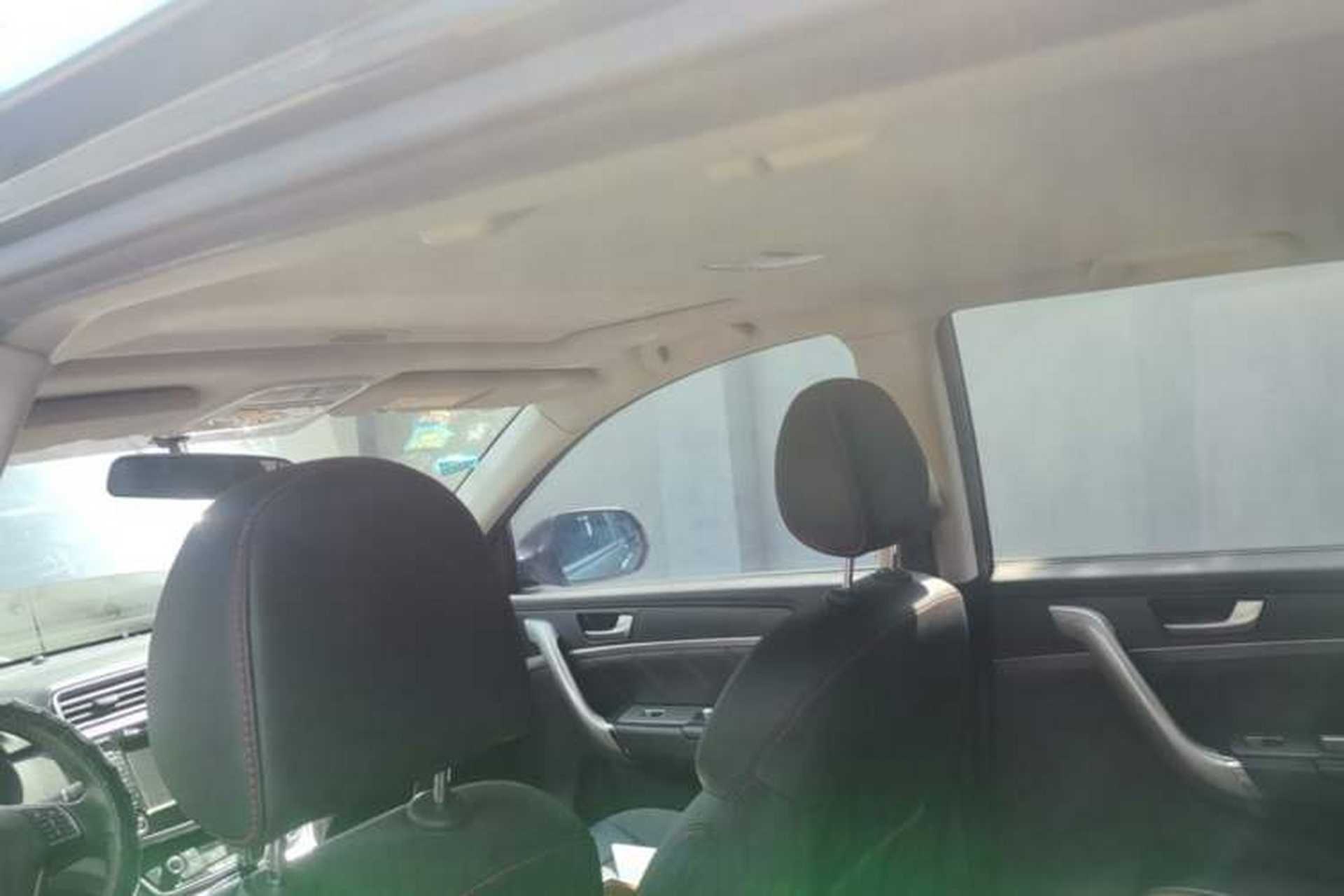 Used Haval M6 2017 1.5T Automatic Two-Wheel Drive Elite Model Headliner