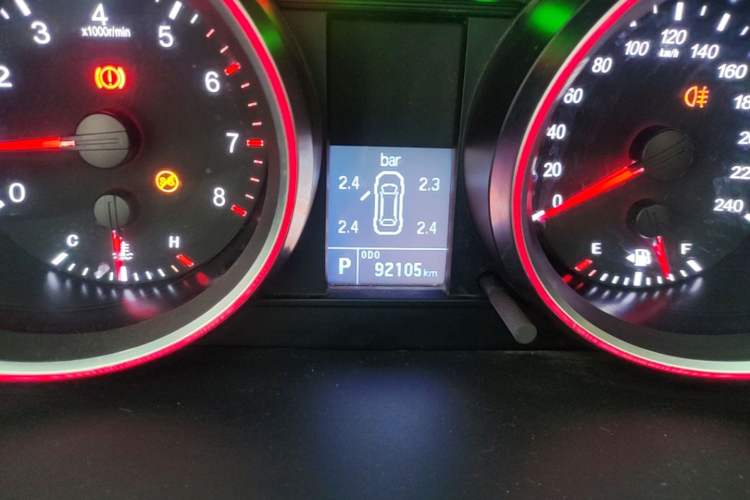 Used Haval M6 2017 1.5T Automatic Two-Wheel Drive Elite Model Instrument Cluster