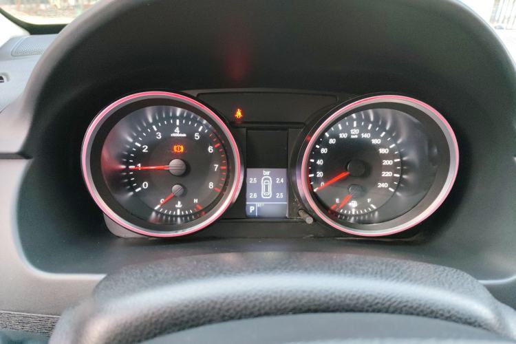 Used Haval M6 2017 1.5T Automatic Two-Wheel Drive Elite Model Instrument Cluster