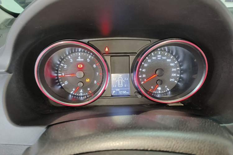 Used Haval M6 2017 1.5T Automatic Two-Wheel Drive Elite Model Instrument Cluster