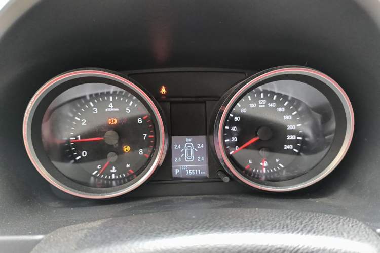 Used Haval M6 2017 1.5T Automatic Two-Wheel Drive Elite Model Instrument Cluster