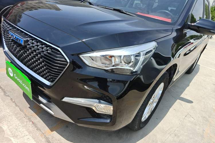 Used Haval M6 2017 1.5T Automatic Two-Wheel Drive Elite Model Left Front Headlight