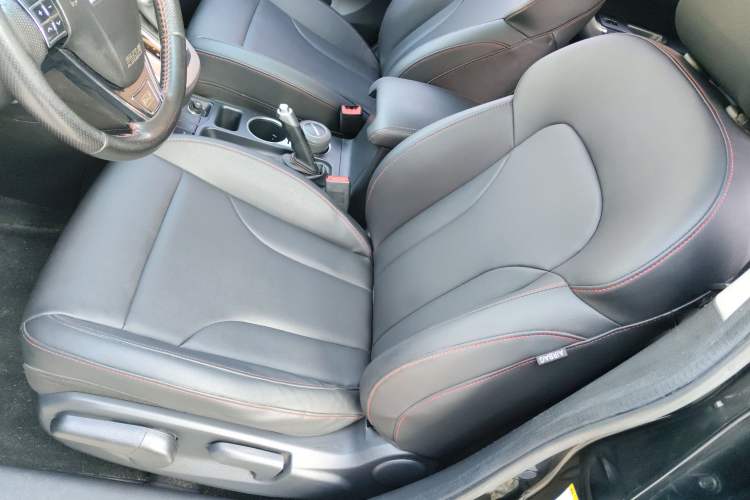 Used Haval M6 2017 1.5T Automatic Two-Wheel Drive Elite Model Left Front Seat