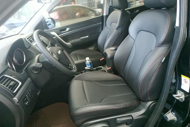 Used Haval M6 2017 1.5T Automatic Two-Wheel Drive Elite Model Left Front Seat