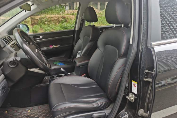 Used Haval M6 2017 1.5T Automatic Two-Wheel Drive Elite Model Left Front Seat