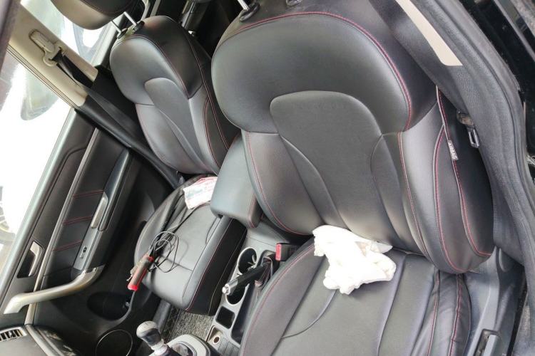 Used Haval M6 2017 1.5T Manual Two-Wheel Drive Elite Model Left Front Seat