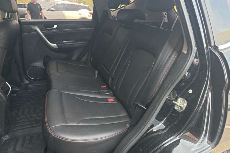 Used Haval M6 2017 1.5T Manual Two-Wheel Drive Elite Model Left Rear Seat