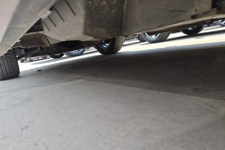 Used Haval M6 2017 1.5T Automatic Two-Wheel Drive Elite Model Left Side Sill