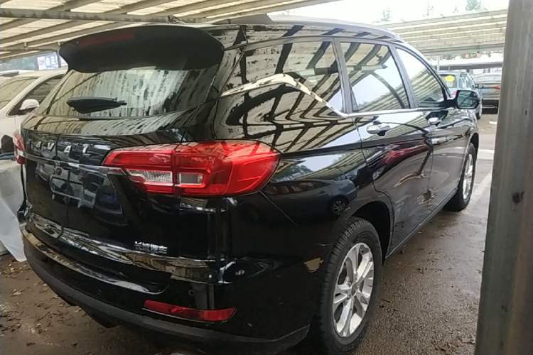 Used Haval M6 2017 1.5T Automatic Two-Wheel Drive Elite Model Rear Right 45 Deg