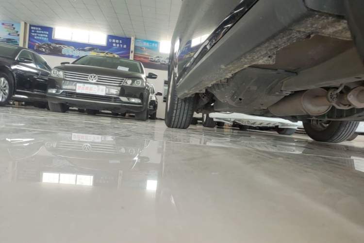 Used Haval M6 2017 1.5T Automatic Two-Wheel Drive Elite Model Right Side Sill