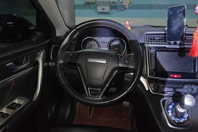 Used Haval M6 2017 1.5T Manual Two-Wheel Drive Elite Model Steering Wheel