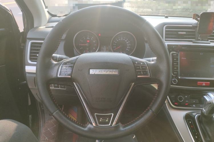 Used Haval M6 2017 1.5T Automatic Two-Wheel Drive Elite Model Steering Wheel