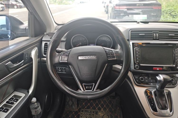 Used Haval M6 2017 1.5T Automatic Two-Wheel Drive Elite Model Steering Wheel