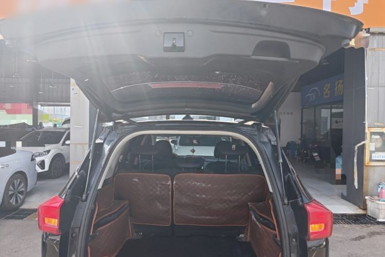 Used Haval M6 2017 1.5T Manual Two-Wheel Drive Elite Model Trunk