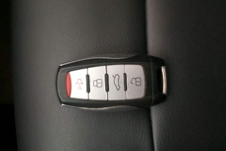 Used Haval M6 2017 1.5T Automatic Two-Wheel Drive Elite Model Vehicle Key