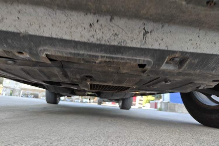 Used Haval M6 2017 1.5T Automatic Two-Wheel Drive Elite Model Chassis Front