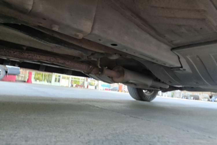 Used Haval M6 2017 1.5T Automatic Two-Wheel Drive Elite Model Chassis Front Left
