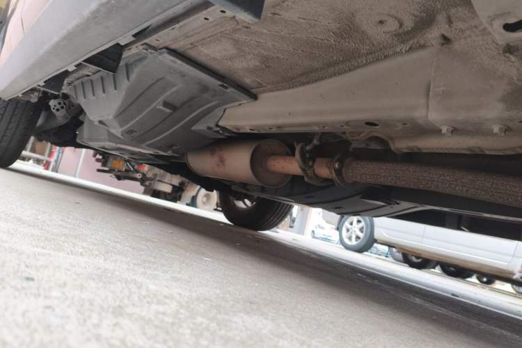 Used Haval M6 2017 1.5T Automatic Two-Wheel Drive Elite Model Chassis Front Right