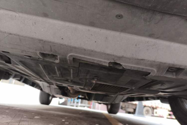 Used Haval M6 2017 1.5T Automatic Two-Wheel Drive Elite Model Chassis Front
