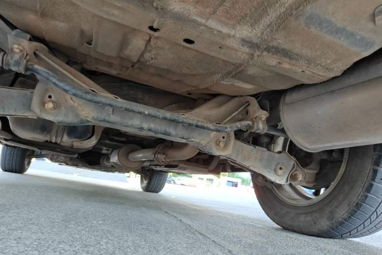 Used Haval M6 2017 1.5T Automatic Two-Wheel Drive Elite Model Chassis Rear
