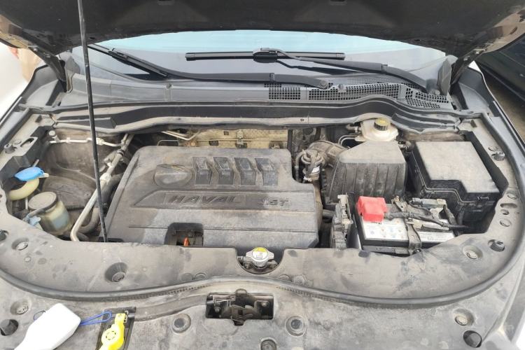 Used Haval M6 2017 1.5T Manual Two-Wheel Drive Elite Model Engine Bay