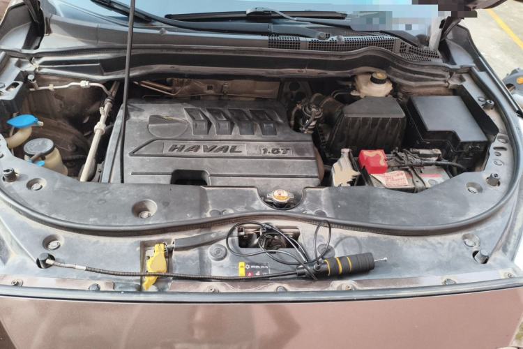 Used Haval M6 2017 1.5T Automatic Two-Wheel Drive Elite Model Engine Bay
