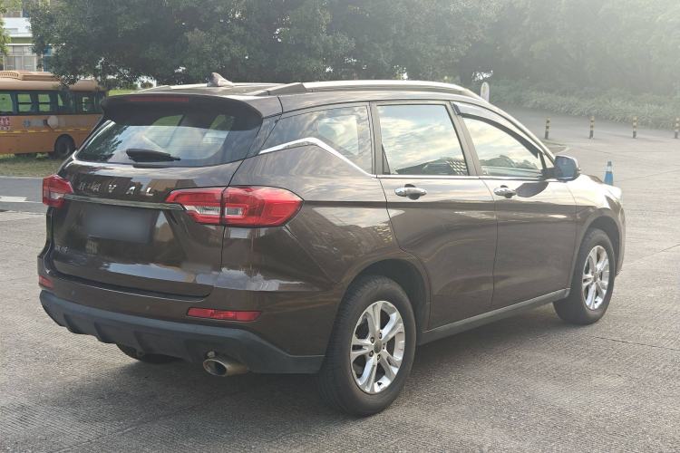 Used Haval M6 2017 1.5T Automatic Two-Wheel Drive Elite Model Exterior 5