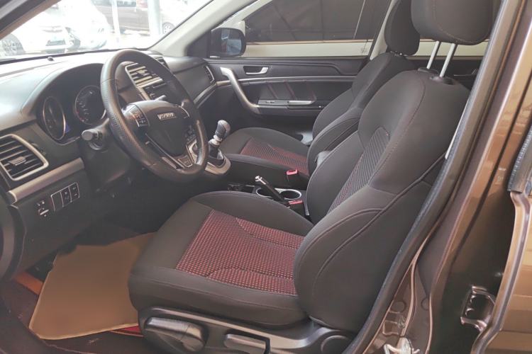 Used Haval M6 2017 1.5T Manual Two-Wheel Drive Urban Version Left Front Seat