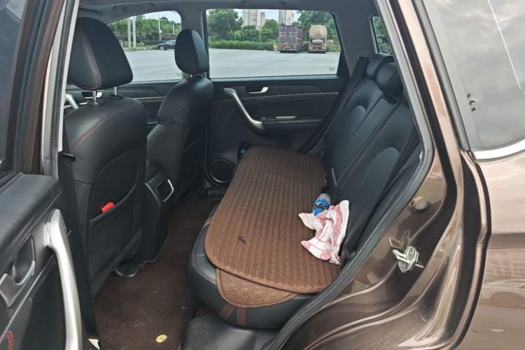 Used Haval M6 2017 1.5T Automatic Two-Wheel Drive Elite Model Left Rear Seat