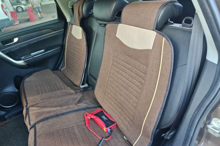 Used Haval M6 2017 1.5T Automatic Two-Wheel Drive Elite Model Left Rear Seat