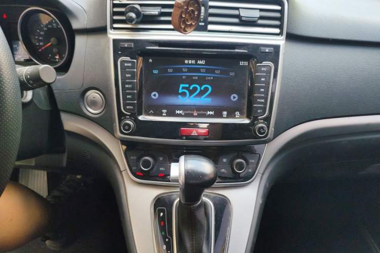 Used Haval M6 2017 1.5T Automatic Two-Wheel Drive Elite Model Audio And AC Panel