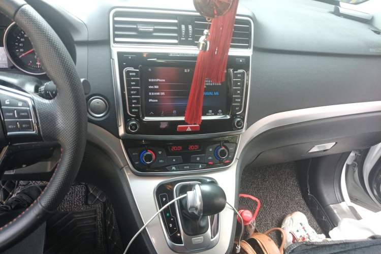 Used Haval M6 2017 1.5T Automatic Two-Wheel Drive Elite Model Audio And AC Panel