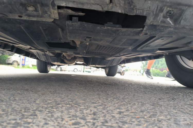 Used Haval M6 2017 1.5T Manual Two-Wheel Drive Urban Version Chassis Front
