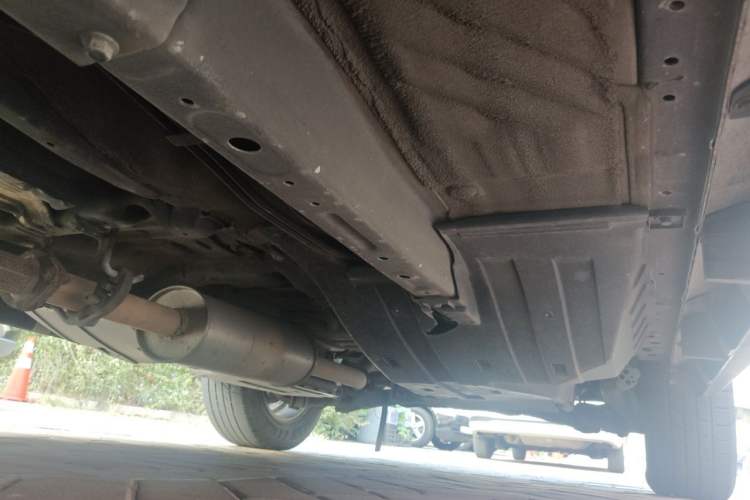 Used Haval M6 2017 1.5T Automatic Two-Wheel Drive Elite Model Chassis Front Left