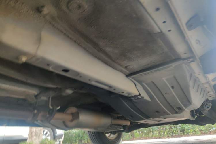 Used Haval M6 2017 1.5T Automatic Two-Wheel Drive Elite Model Chassis Front Left