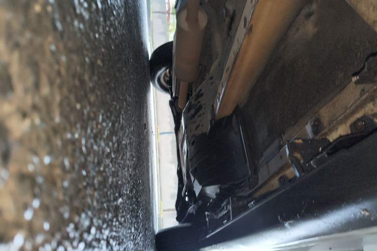 Used Haval M6 2017 1.5T Manual Two-Wheel Drive Elite Model Chassis Front Left