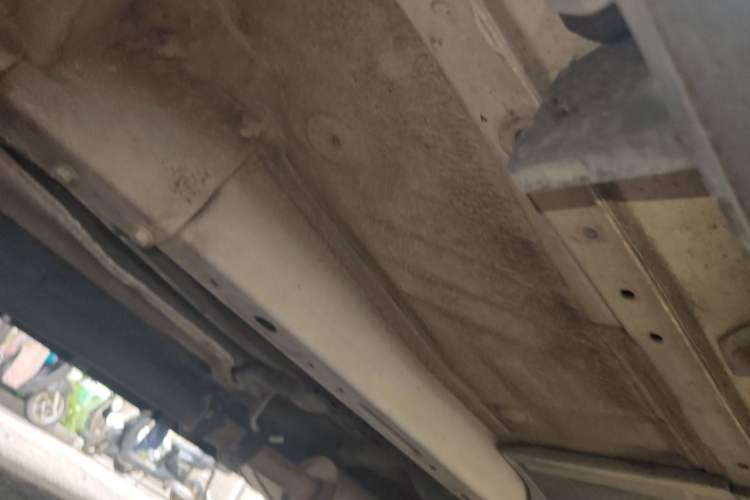 Used Haval M6 2017 1.5T Automatic Two-Wheel Drive Elite Model Chassis Front Left