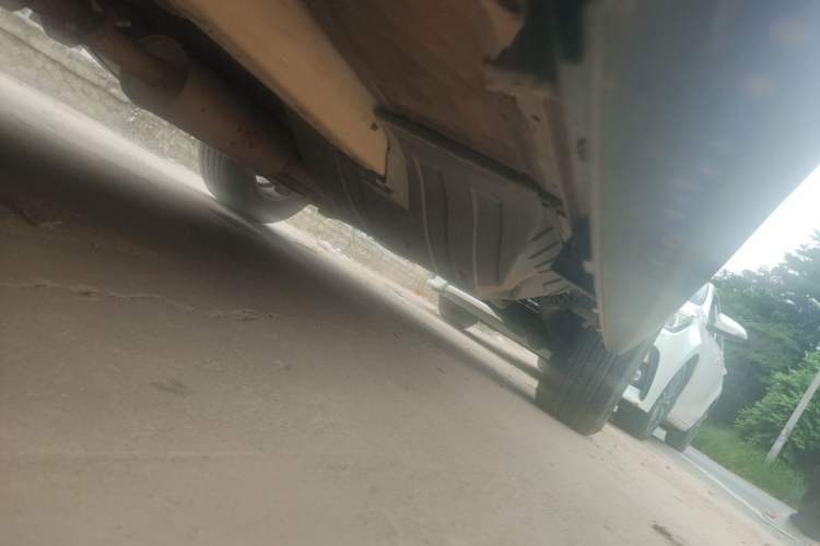 Used Haval M6 2017 1.5T Automatic Two-Wheel Drive Elite Model Chassis Front Left