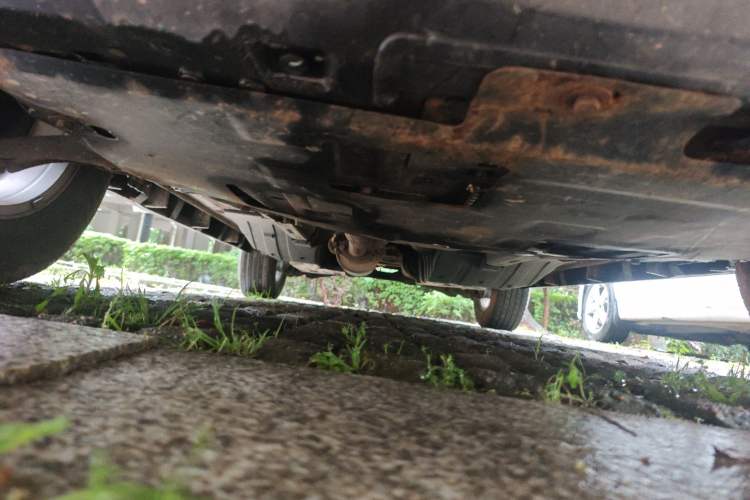 Used Haval M6 2017 1.5T Manual Two-Wheel Drive Elite Model Chassis Front